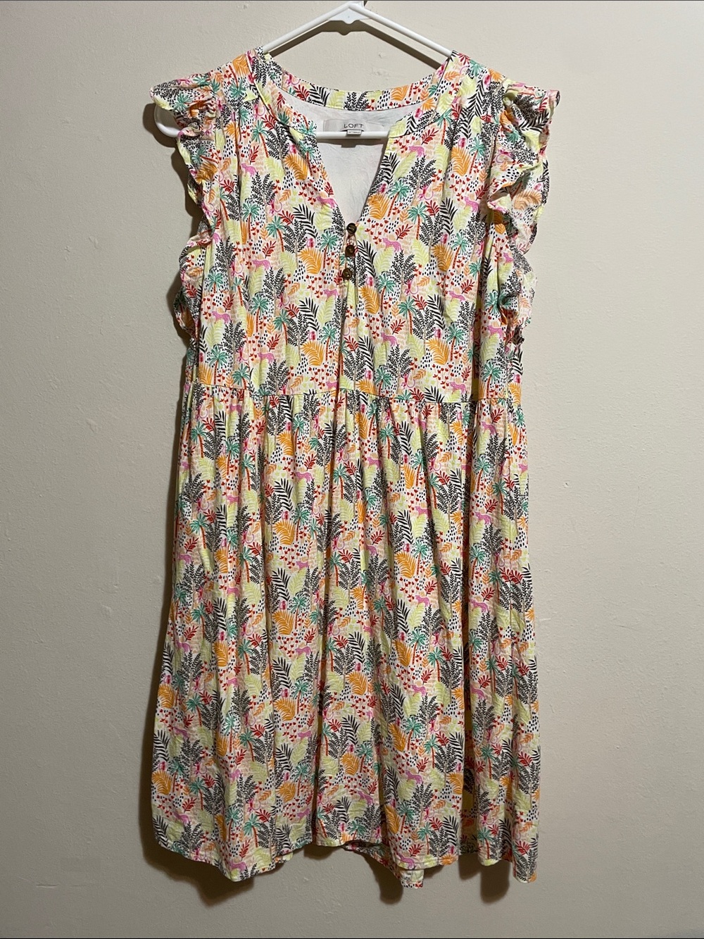 LOFT Tropical Floral Ruffle-Sleeve Dress in Yellow & Pink. Size small.